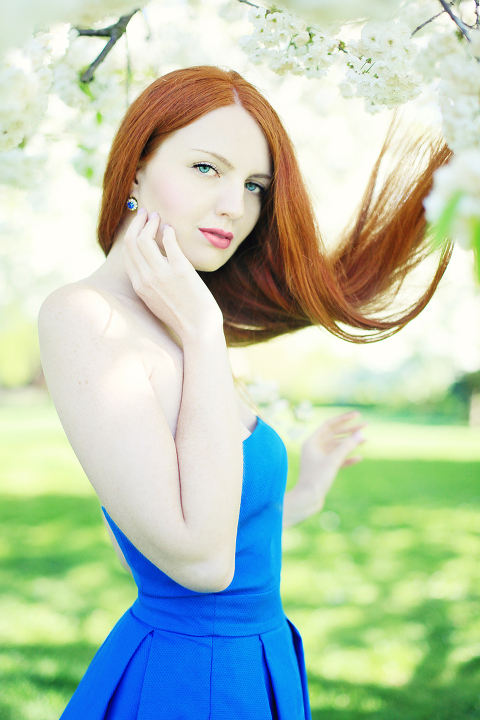 London-fashion-photoshoot-Regents_park_cherry_blossom_redhair_beauty14