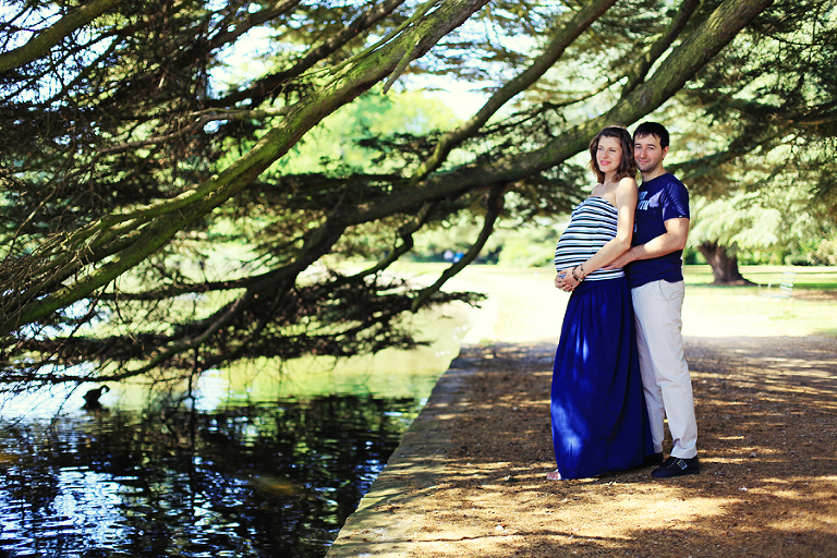 Pregnancy photo shoot in Osterley park London