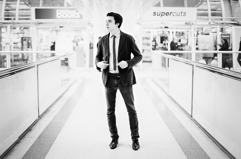 London_fashion_photoshoot_mens_Liverpool_street_portrait08