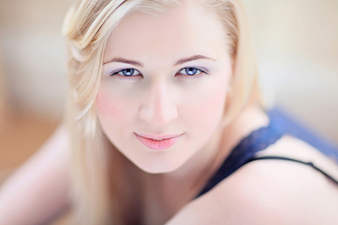 portrait_indoor_london_lady001