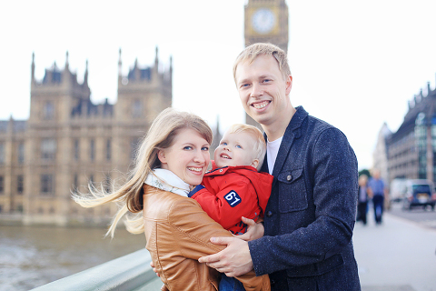 Family_outdoor_London_photo-shootBig-Ben-Westminsterkids_portraits_1 (13)