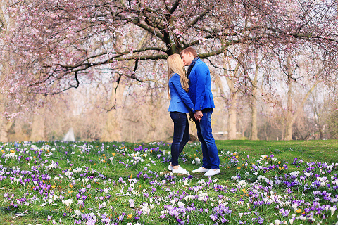 London_Engagement_love-story_photoshoot_pre-wedding_Big_Ben_Tower_Bridge_004