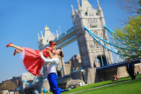 London_love-story-engagement-prewedding-photoshoot-dancers-outdoor-Big-Ben_01