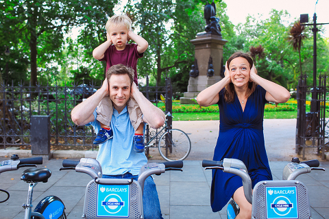 Family outdoor photo shoot London Big Ben Westminster Hampstead Heath39