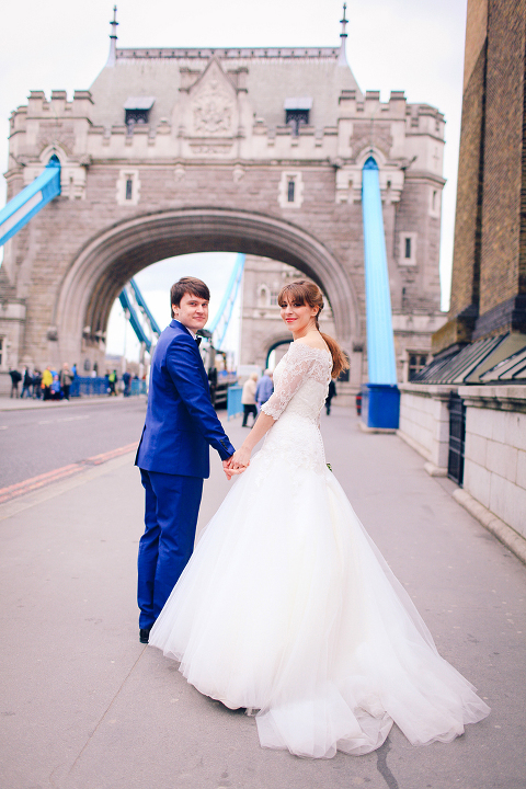 Wedding_photoshoot_London_Westminster_Bayswater_Big_Ben_Tower_Bridge_park_spring_cherry_blossom_069