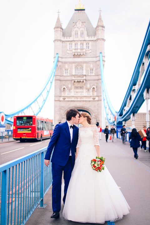 Wedding_photoshoot_London_Westminster_Bayswater_Big_Ben_Tower_Bridge_park_spring_cherry_blossom_079