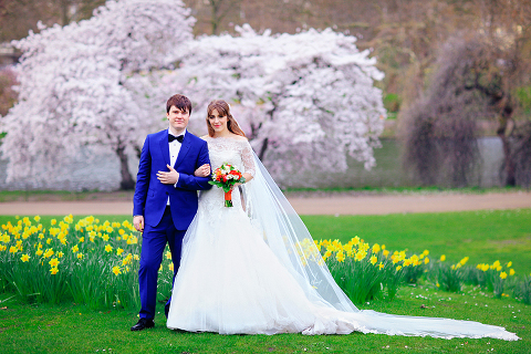 Wedding_photoshoot_London_Westminster_Bayswater_Big_Ben_Tower_Bridge_park_spring_cherry_blossom_115