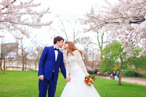 Wedding_photoshoot_London_Westminster_Bayswater_Big_Ben_Tower_Bridge_park_spring_cherry_blossom_130
