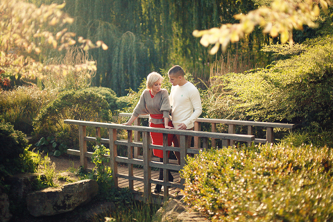 Love_engagement_photo_shoot_London_Regents_park_autumn_fall_012