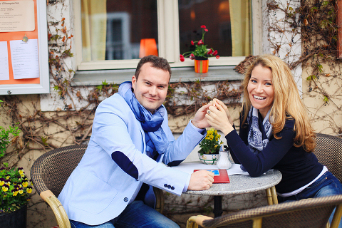 Berlin_love_engagement_photo_shoot_Potsdam_Germany_destination_romantic_047