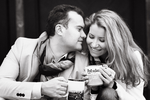 Berlin_love_engagement_photo_shoot_Potsdam_Germany_destination_romantic_056