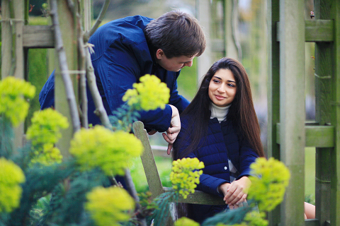 love-engagement-photo-shoot-regents-park-spring-London-006