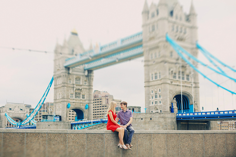 love-shoot-London-Tower-bridge-westminster-big-ben-engagement-018