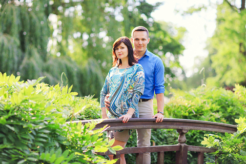 pregnancy_maternity_couple_photo_shoot_London_Regents_park_summer_rose_garden_sunset_006