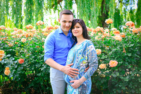 pregnancy_maternity_couple_photo_shoot_London_Regents_park_summer_rose_garden_sunset_013