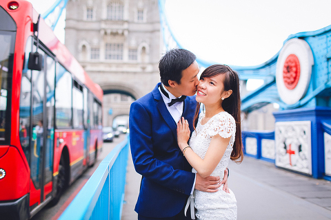 love_story_engagement_pre_wedding_photo_shoot_London_westminster_Big_Ben_Tower_Bridge_Piccadilly_011