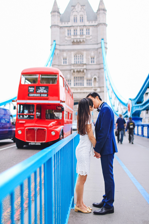love_story_engagement_pre_wedding_photo_shoot_London_westminster_Big_Ben_Tower_Bridge_Piccadilly_012