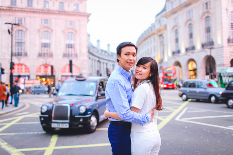 love_story_engagement_pre_wedding_photo_shoot_London_westminster_Big_Ben_Tower_Bridge_Piccadilly_066