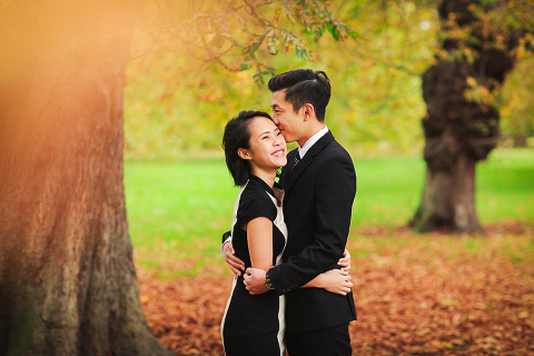 Graduation_love_couple-photo_shoot_London-Kensington_Autumn_outdoor_09