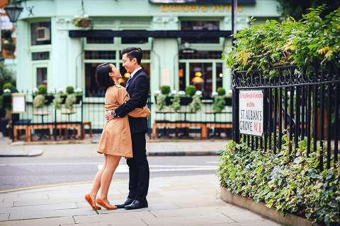 Graduation_love_couple-photo_shoot_London-Kensington_Autumn_outdoor_25