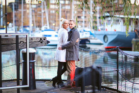 love-story-engagement-photoshoot-london-autumn-tower-bridge-st-katharine-docks_27