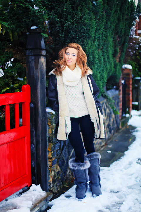 winter-fashion-portrait-photo-shoot-snow-Belsize-park_02