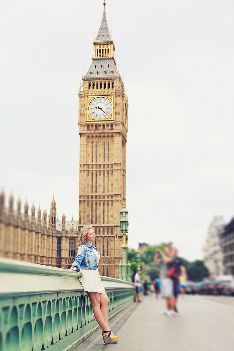 London-outdoor-portrait-photo-shoot-summer-Big_Ben_westminster-piccadilly-trafalgar-square-01