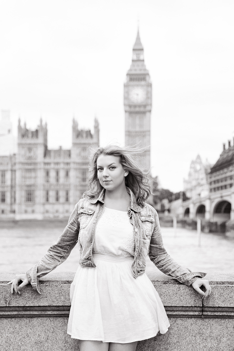 London-outdoor-portrait-photo-shoot-summer-Big_Ben_westminster-piccadilly-trafalgar-square-05