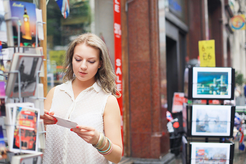 London-outdoor-portrait-photo-shoot-summer-Big_Ben_westminster-piccadilly-trafalgar-square-17