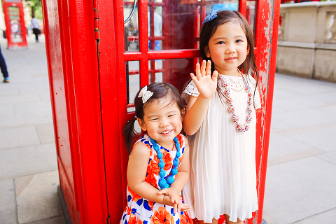 Family-outdoor-summer-photo-shoot-London-Big-Ben-Westminster_kids_30