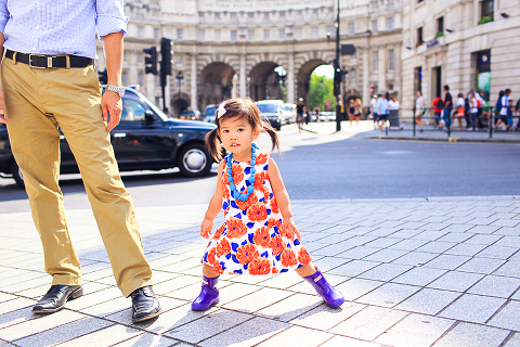 Family-outdoor-summer-photo-shoot-London-Big-Ben-Westminster_kids_43