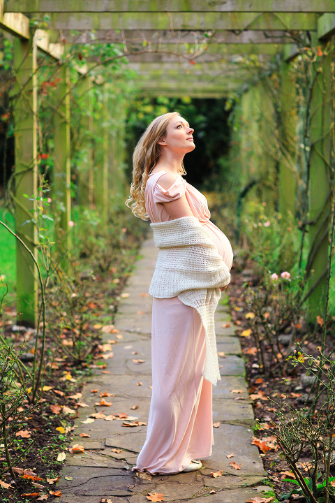 Pregnancy photoshoot london maternity couple wimbledon 28