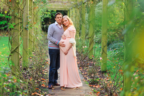 Pregnancy photoshoot london maternity couple wimbledon 33