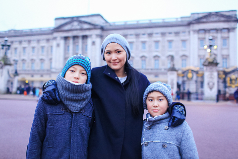 london family outdoor big ben westminster photo shoot kids winter_18