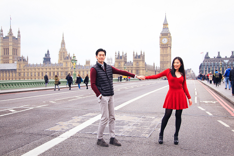 engagement pre wedding photo shoot london westminster big ben spring couple love _ 06