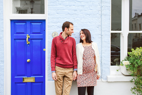 pregnancy photo shoot in notting hill london couple hyde park spring_ (9)