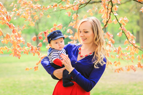 family spring outdoor photo shoot wimbledon london cannizaro park baby boy portrait _04