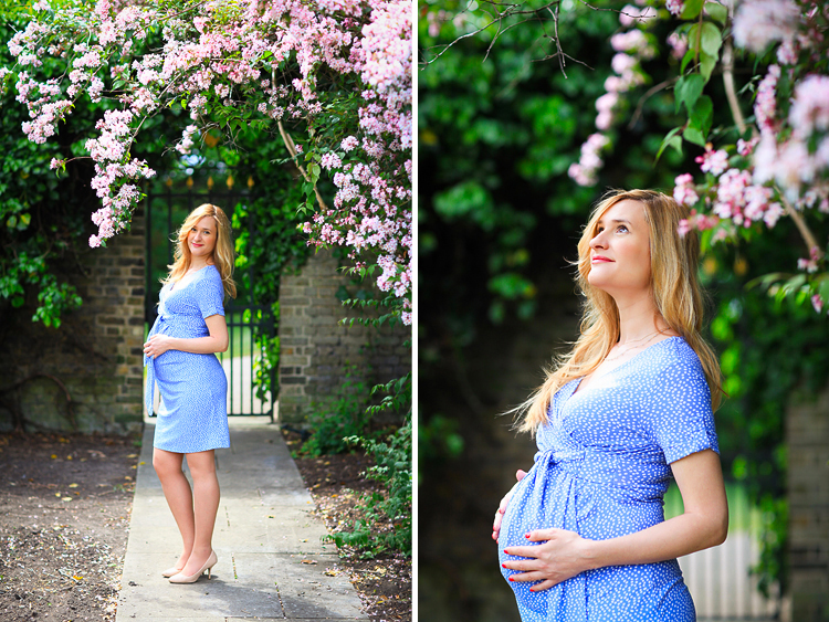Summer pregnancy photo shoot in Greenwich park Margarita Karenko Photography