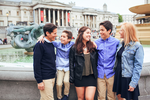 family photo shoot London Big Ben Westminster Mall summer (33)