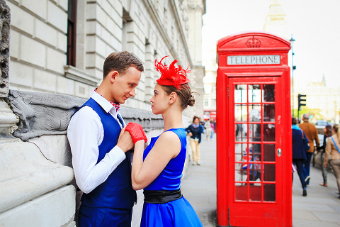 engagement London photo shoot photographer wedding pre-wedding westminster big ben love couple romantic 50's (25)