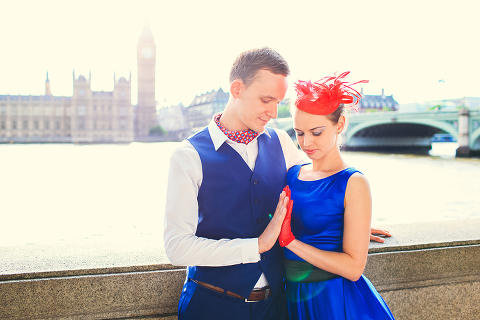 engagement London photo shoot photographer wedding pre-wedding westminster big ben love couple romantic 50's (3)