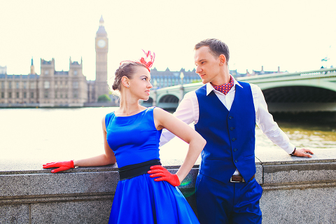 engagement London photo shoot photographer wedding pre-wedding westminster big ben love couple romantic 50's (5)