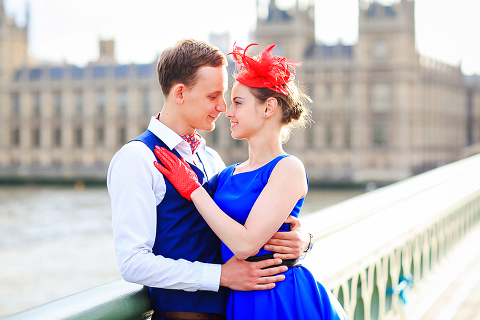 engagement London photo shoot photographer wedding pre-wedding westminster big ben love couple romantic 50's (9)