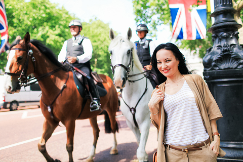 portrait photo shoot London summer Chelsea Kensington Big Ben Westminster  (13)
