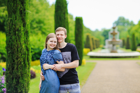 engagement pre wedding couples love story photo shoot summer London Regents park Belsize Marylebone (25)
