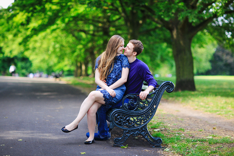 engagement pre wedding couples love story photo shoot summer London Regents park Belsize Marylebone (33)