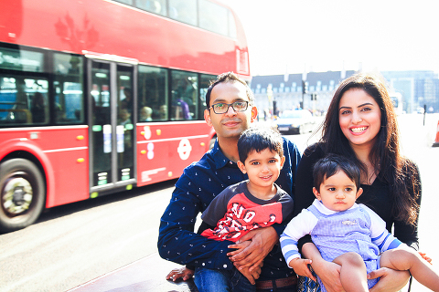 family photographer London Big Ben photo shoot Tower Bridge (4)