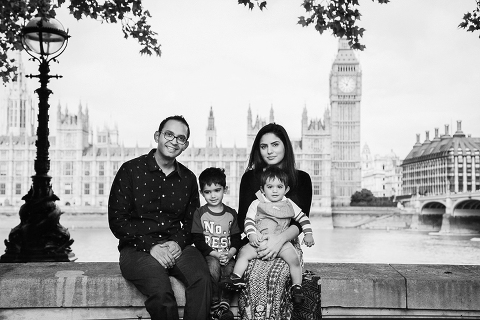family photographer London Big Ben photo shoot Tower Bridge (7)