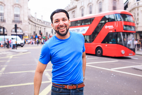 London mens photo shoot portrait Westminster Big Ben outdoor (15)