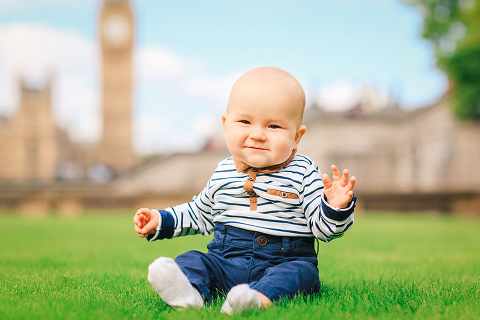 baby boy kids family London photo shoot photographer Westminster Big Ben Tower Bridge (24)